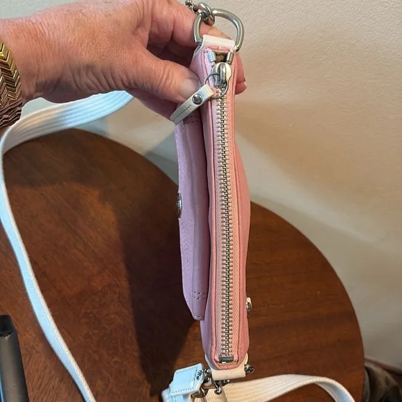 Coach   Crossbody bag  concealed carry  leather pink/white trim  cream color str - Picture 11 of 13